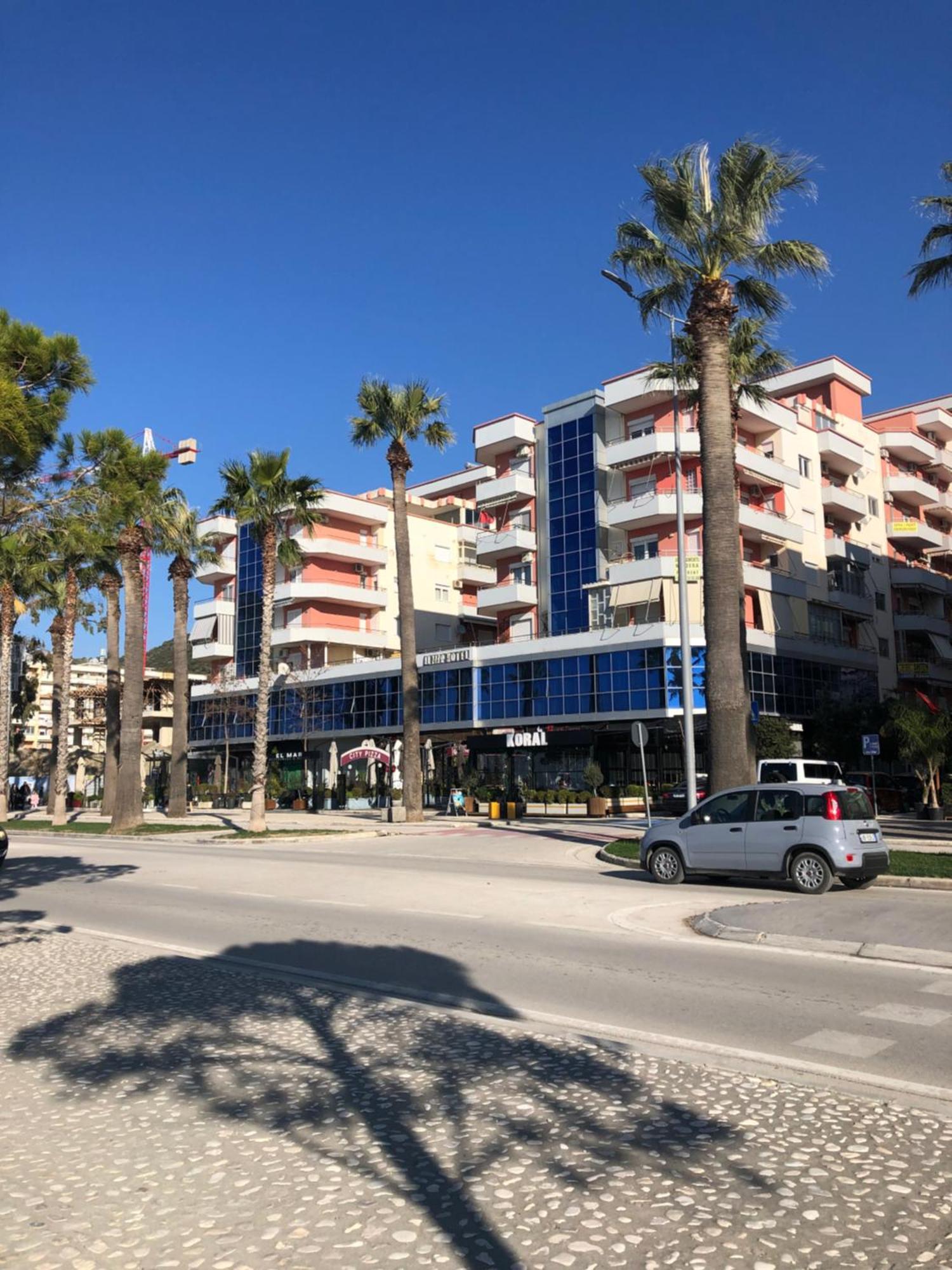 Beachfront 4 By Office Wlora
