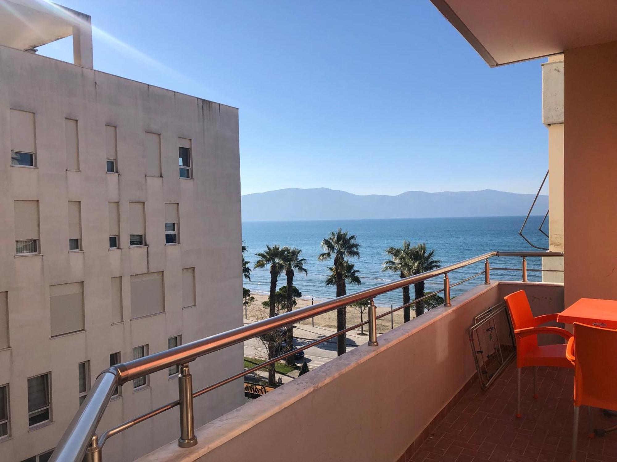 Beachfront 4 By Office Vlorë